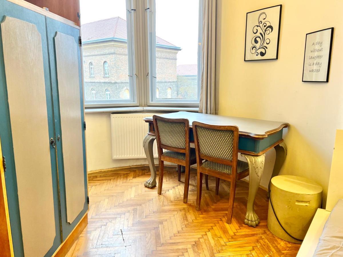 F14 Guest House By Small Home Budapešť Exteriér fotografie