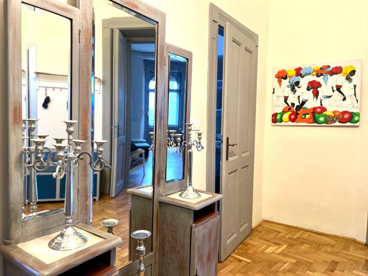 F14 Guest House By Small Home Budapešť Exteriér fotografie
